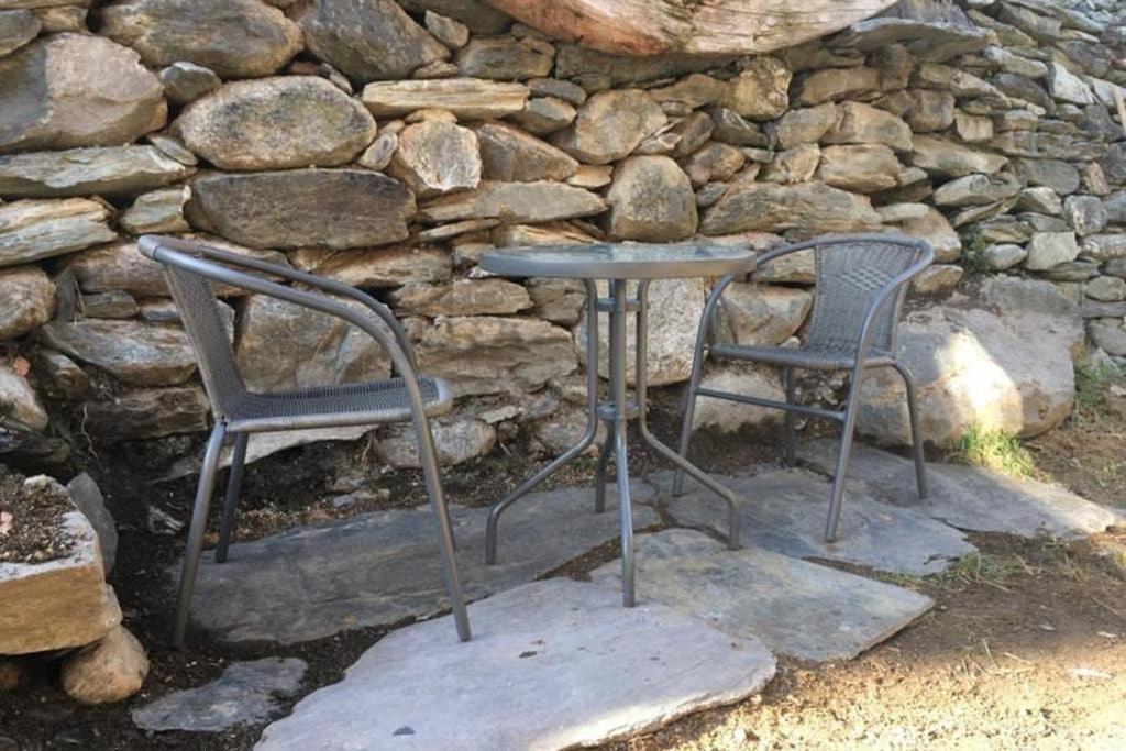 La Cabane De L'Homme Tranquille Le Tretien Eksteriør bilde